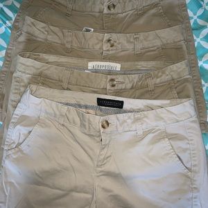 4 pairs of Bermuda khaki Aeropostale shorts